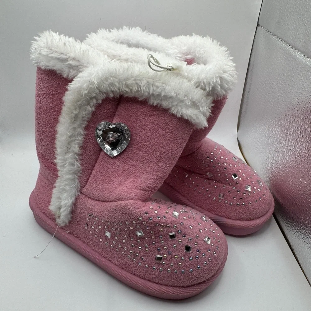 NWT Toddler Size 7 Girl Pink Sparkly Faux Fur Lined Boots